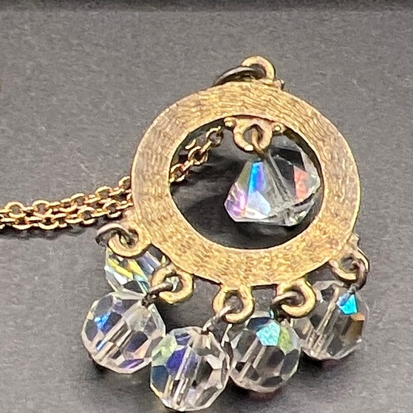 Vintage Crystal Drop Necklace - Picture 5 of 6